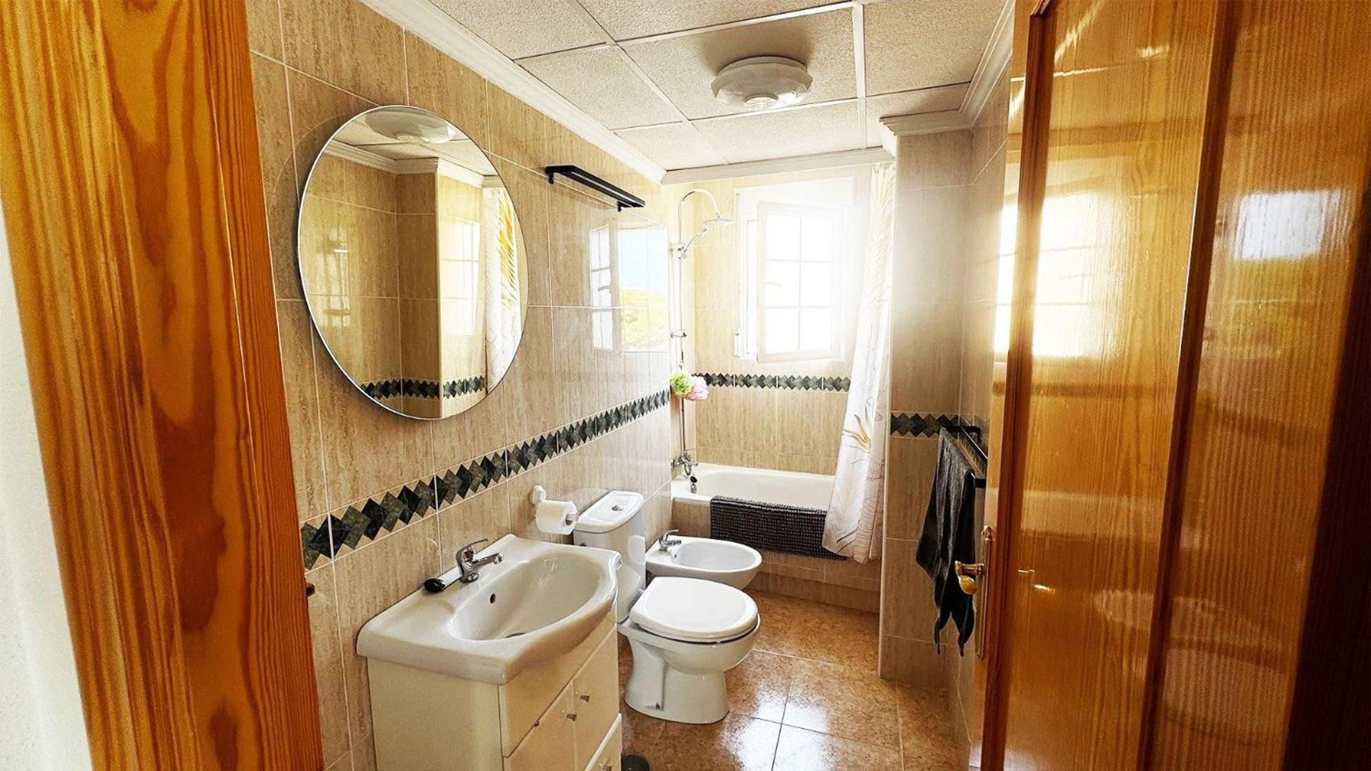Low Price Modern Apartment Aircon & Filter Water 圣佩德罗－德尔皮纳塔尔 外观 照片